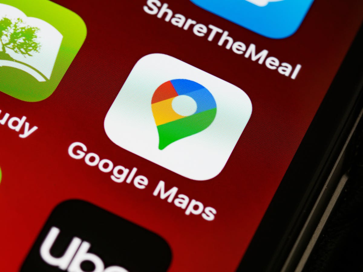 Local SEO Google Maps results on a phone