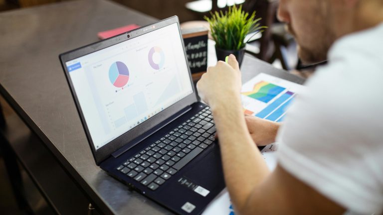 What Claude 4.7 Changes About AI Marketing Work